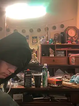 XanderOzzz online show from December 2, 2025, 8:27 am