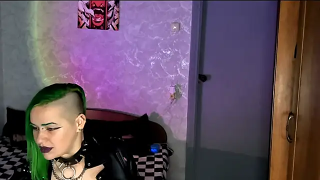 Snapshot of NeonNectar_ chatting on October 17, 2025, 3:25 pm NeonNectar  online show from October 17, 2025, 3:25 pm