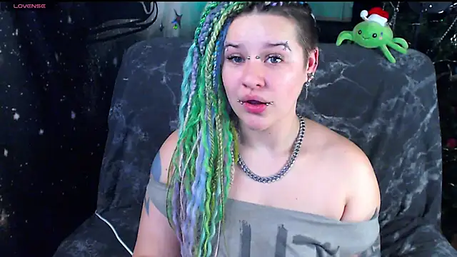 NeonNectar  online show from January 8, 2026, 8:04 pm