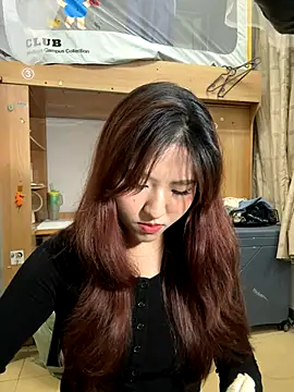 Snapshot of ououlovelove chatting on November 6, 2025, 1:59 pm ououlovelove online show from November 6, 2025, 1:59 pm