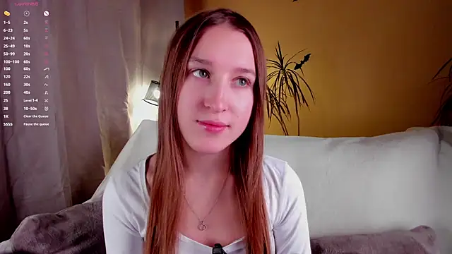 NanaMertins online show from November 5, 2025, 1:09 am