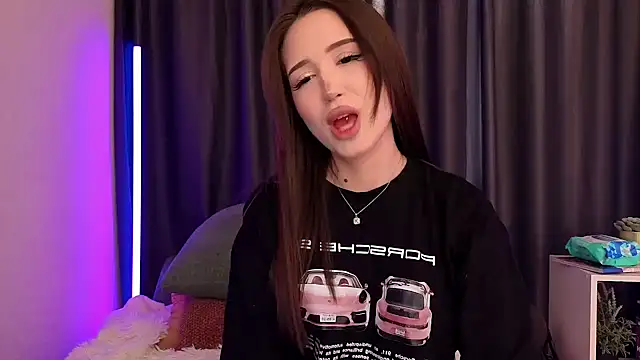 BlackEyesGirl online show from April 8, 2026, 6:26 am