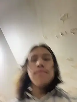 heytherepeoples717 online show from November 26, 2025, 2:00 am