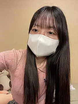 risa909 online show from June 4, 2026, 9:08 pm
