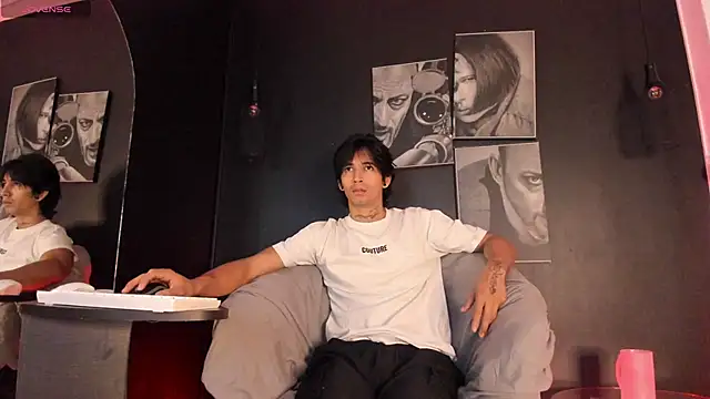 Snapshot of jett_savage chatting on September 23, 2025, 1:51 pm jett savage online show from September 23, 2025, 1:51 pm