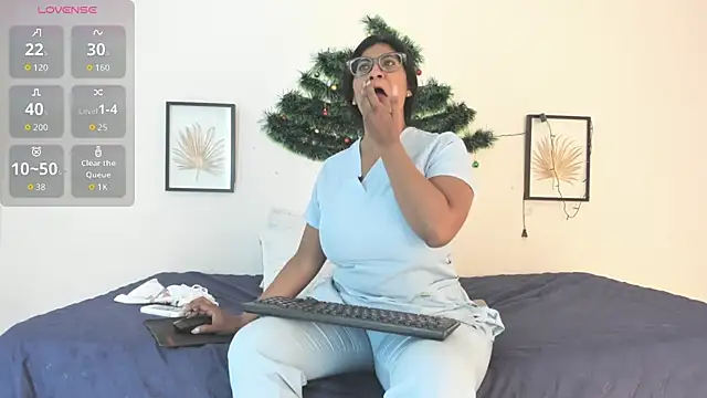 Snapshot of _Miaa_khalifa_ chatting on January 6, 2026, 12:31 pm Miaa khalifa online show from January 6, 2026, 12:31 pm