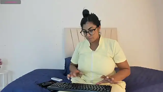 Snapshot of _Miaa_khalifa_ chatting on April 24, 2026, 12:29 pm Miaa khalifa online show from April 24, 2026, 12:29 pm