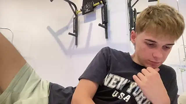 Milk Guy online show from September 14, 2025, 4:18 pm