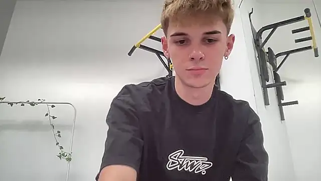 Milk Guy online show from September 15, 2025, 2:39 pm