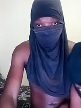 TmanZim2025 online show from April 11, 2026, 9:07 pm