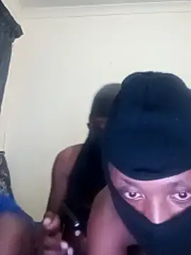 TmanZim2025 online show from March 26, 2026, 8:51 pm