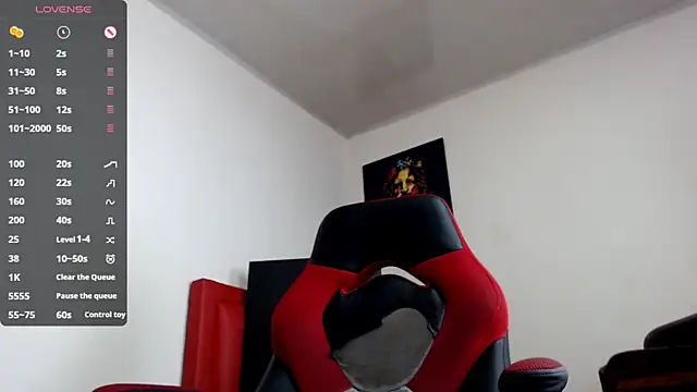 Snapshot of Codyknightt chatting on October 19, 2025, 12:08 pm Codyknightt online show from October 19, 2025, 12:08 pm