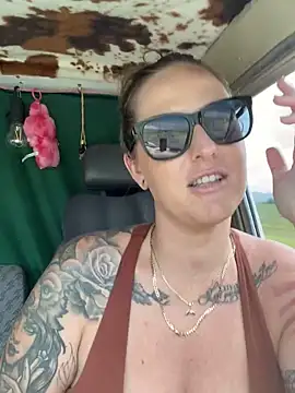 OdetteDelane online show from October 7, 2025, 12:44 am