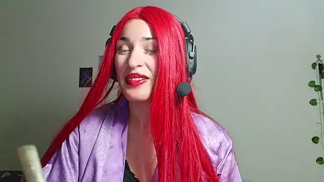 Snapshot of kendrafarq chatting on July 14, 2026, 12:21 am kendrafarq online show from July 14, 2026, 12:21 am