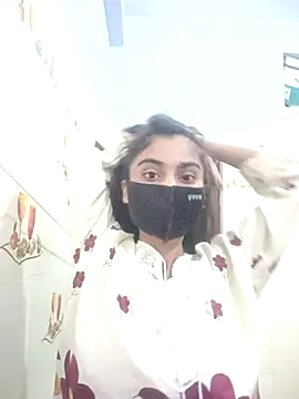 Snapshot of Hot-Soniya733 chatting on October 19, 2025, 9:01 am Hot-Soniya733 online show from October 19, 2025, 9:01 am