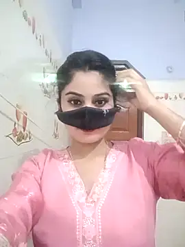 Hot-Soniya733 online show from November 20, 2025, 2:18 pm