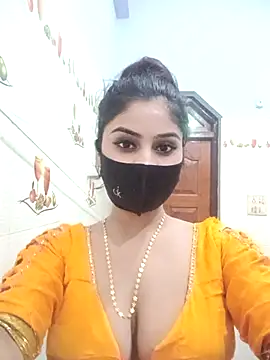 Hot-Soniya733 online show from November 21, 2025, 4:06 pm