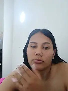 burbuja02 online show from July 3, 2026, 10:27 pm
