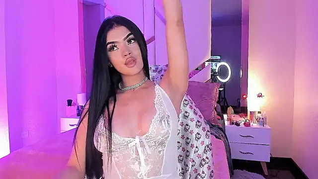 EmmaStonns online show from November 29, 2025, 8:20 pm