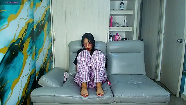 Snapshot of Something_pork4 chatting on November 16, 2025, 2:27 am Something pork4 online show from November 16, 2025, 2:27 am