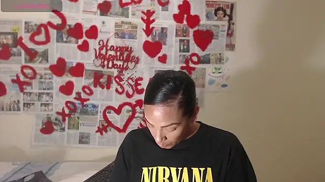 DonnaDidiamantti online show from February 21, 2026, 9:50 pm