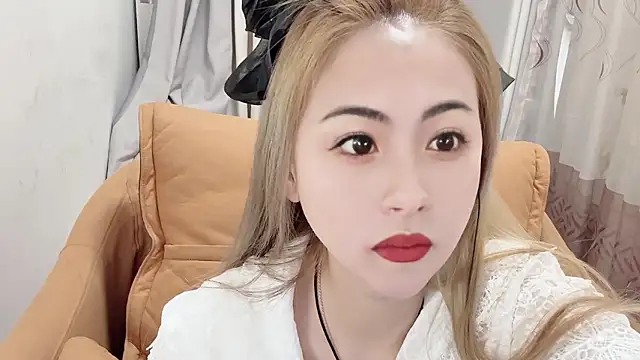 AUTUMN 1 online show from March 29, 2026, 2:46 am