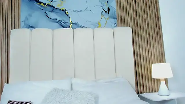 Victoria Guzman online show from March 4, 2026, 5:10 pm