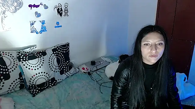 EvaHarryy online show from July 22, 2026, 11:18 pm