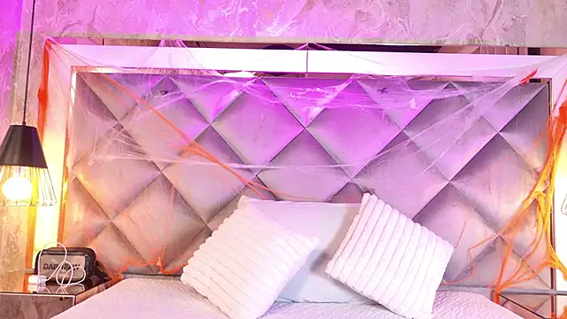 gemma sm online show from October 22, 2025, 3:17 am