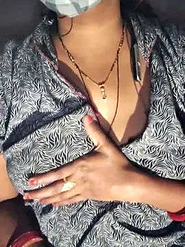 Snapshot of sweet_jasmin1 chatting on October 30, 2025, 6:05 pm sweet jasmin1 online show from October 30, 2025, 6:05 pm