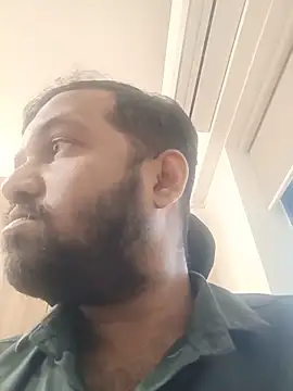 Snapshot of VJ17 chatting on May 20, 2026, 11:18 am VJ17 online show from May 20, 2026, 11:18 am