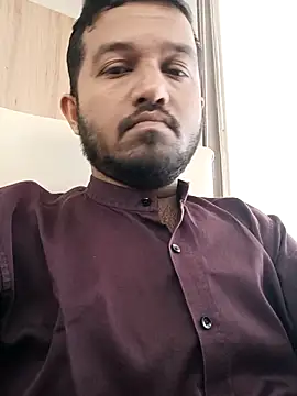 VJ17 online show from October 28, 2025, 4:57 am