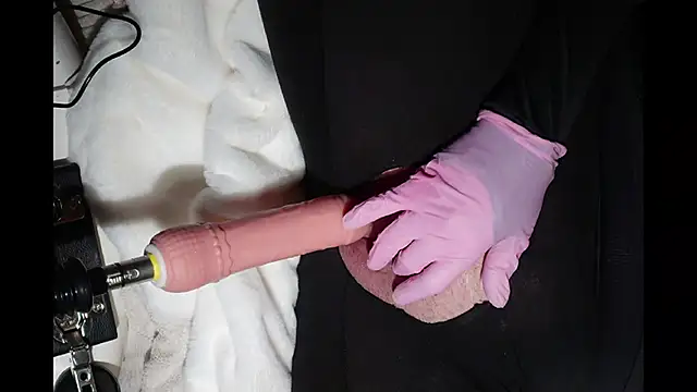 Snapshot of soumclitorture chatting on February 2, 2026, 9:25 pm soumclitorture online show from February 2, 2026, 9:25 pm