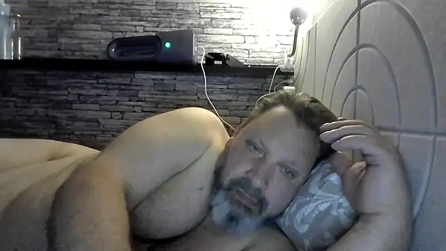 BigMan738xh online show from May 25, 2026, 10:30 pm