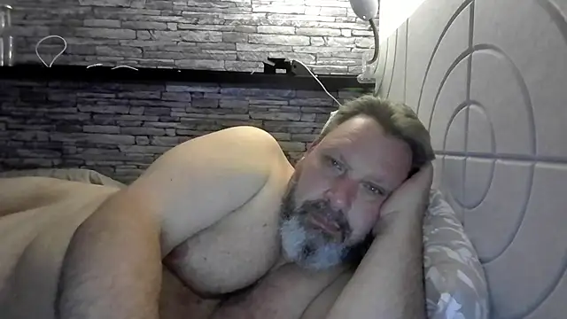 BigMan738xh online show from May 31, 2026, 10:32 pm