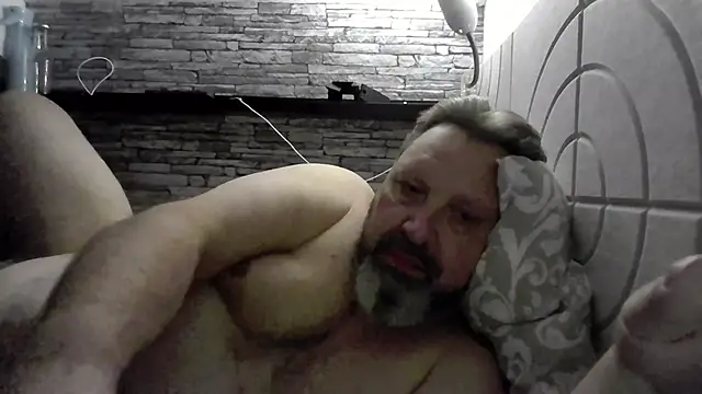 BigMan738xh online show from May 27, 2026, 11:34 pm