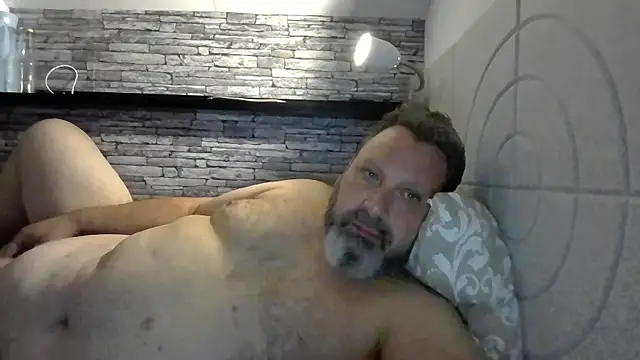 BigMan738xh online show from June 7, 2026, 11:10 pm
