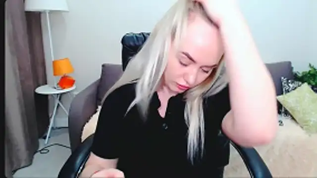 LiluMoon   online show from March 26, 2026, 5:00 pm