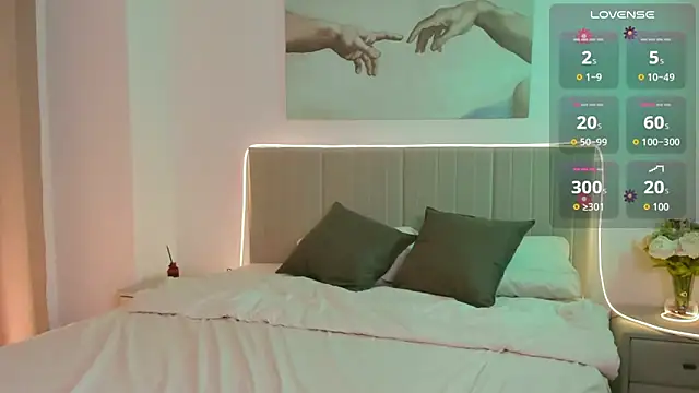 Lisa Blossom online show from October 15, 2025, 6:11 am