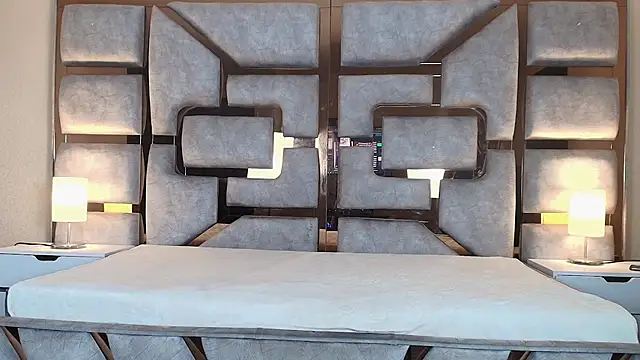 ArianaBeake online show from November 27, 2025, 7:47 pm