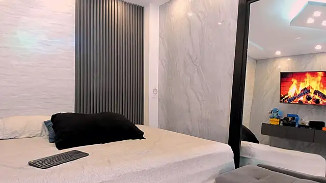 Kalyan Casstelo online show from September 24, 2025, 1:28 pm