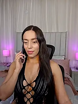 AriadnaTaylor online show from July 7, 2026, 6:11 pm