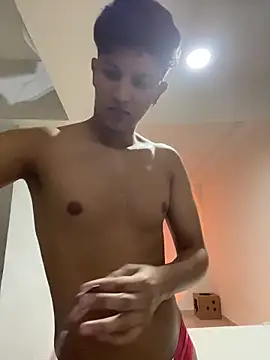 Leo Savage  online show from April 4, 2026, 4:41 am