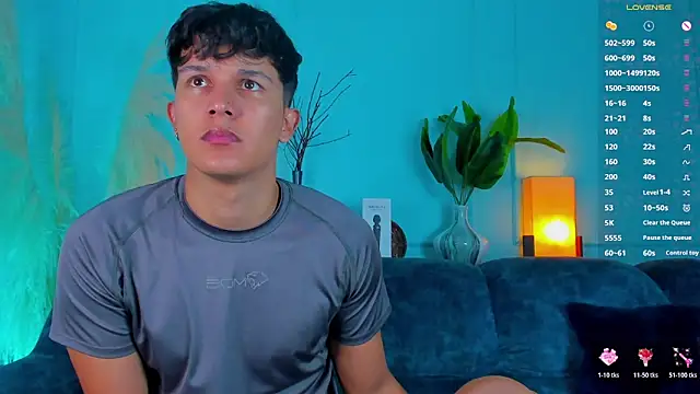 Leo Savage  online show from February 20, 2026, 5:04 am