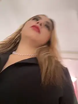 MorganHot0809 online show from November 15, 2025, 4:55 pm