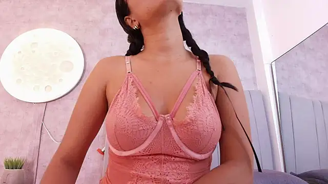 Snapshot of karla-ruiz chatting on February 13, 2026, 7:25 pm karla-ruiz online show from February 13, 2026, 7:25 pm