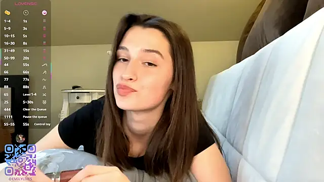 DarlineBrustera online show from May 11, 2026, 4:04 pm