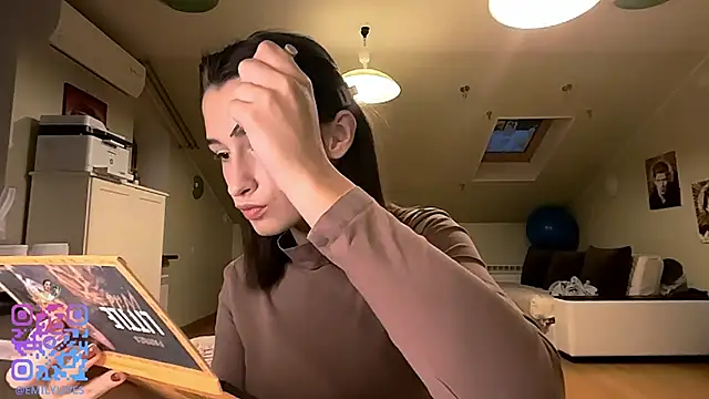 DarlineBrustera online show from October 30, 2025, 2:36 pm