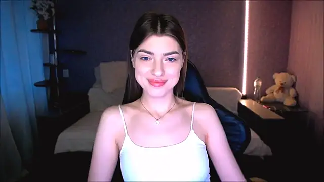 Dianaa Lee0 online show from June 24, 2026, 4:49 pm