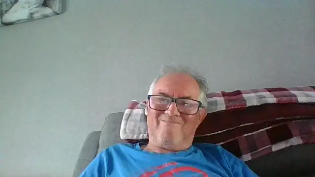 naughtygrandad1 online show from June 3, 2026, 6:14 am
